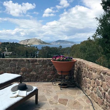 Serenity Villa Aegina Fantastic View Near The Beach المظهر الخارجي الصورة
